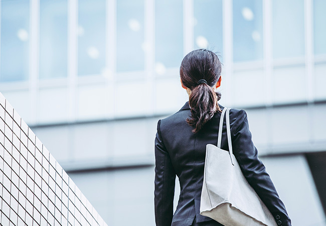 平日19:30まで診療